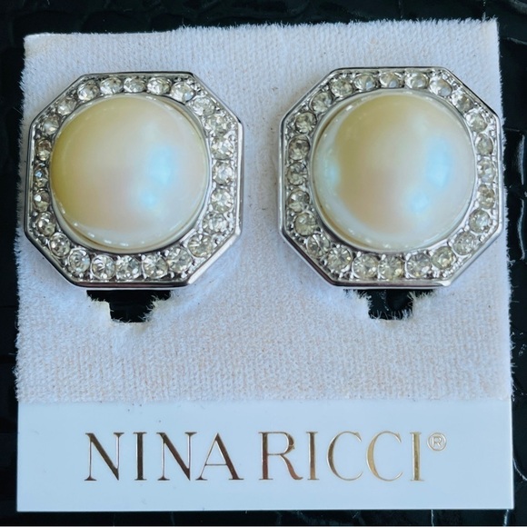 Vintage Nina Ricci Faux Mabe Pearl Rhinestones Crystal Silver Tone Clip … - Picture 1 of 16